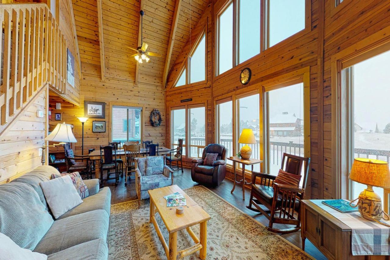 Kick Back Cabin باغوسا سبرينغز المظهر الخارجي الصورة